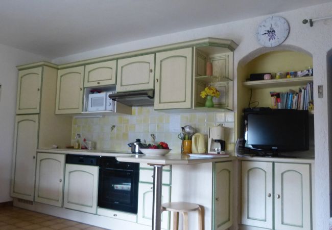 Appartement à Mollans-sur-Ouvèze - SUITE HAMEAU DE PIERREVON Appartement à Mollans-sur-Ouvèze - SUITE HAMEAU DE PIERREVON