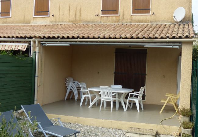 Appartement à Mollans-sur-Ouvèze - SUITE HAMEAU DE PIERREVON Appartement à Mollans-sur-Ouvèze - SUITE HAMEAU DE PIERREVON