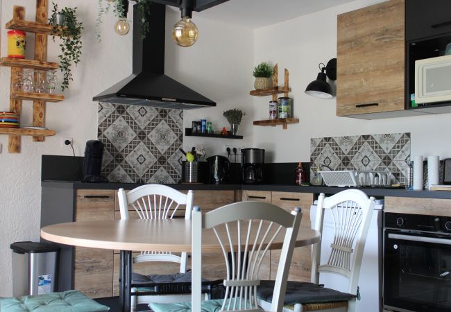 Appartement à Mollans-sur-Ouvèze - SUITE HAMEAU DE PIERREVON Appartement à Mollans-sur-Ouvèze - SUITE HAMEAU DE PIERREVON