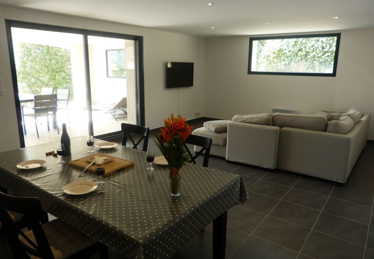 Appartement à Mollans-sur-Ouvèze - MAISON 212 BAS Appartement à Mollans-sur-Ouvèze - MAISON 212 BAS