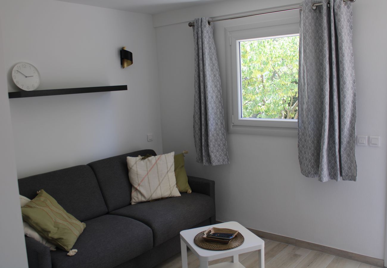 Studio à Mollans-sur-Ouvèze - Studio 433 pour 2 personnes Studio à Mollans-sur-Ouvèze - Studio 433 pour 2 personnes