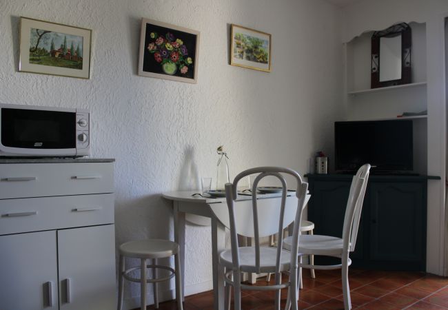 Studio à Mollans-sur-Ouvèze - Studio climatisé 424 Studio à Mollans-sur-Ouvèze - Studio climatisé 424