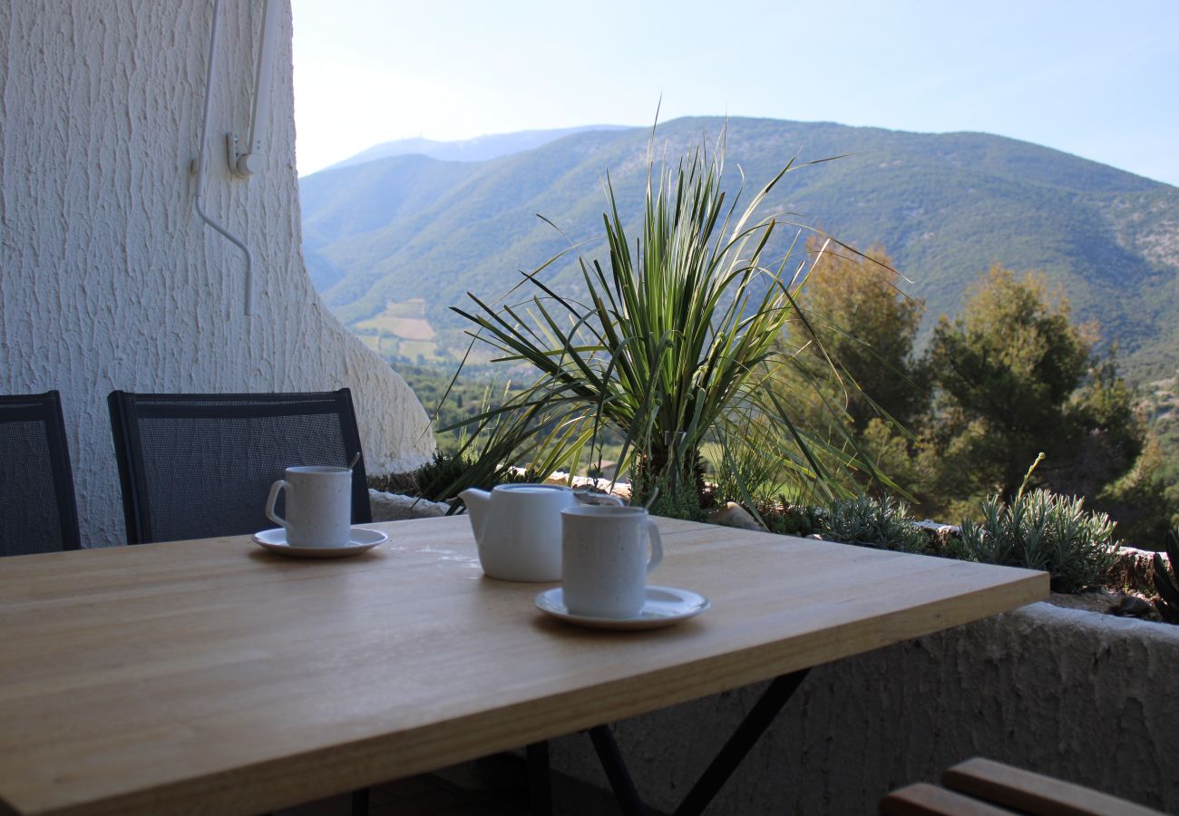 Studio à Mollans-sur-Ouvèze - Studio équipé 2 personnes 409 Studio à Mollans-sur-Ouvèze - Studio équipé 2 personnes 409