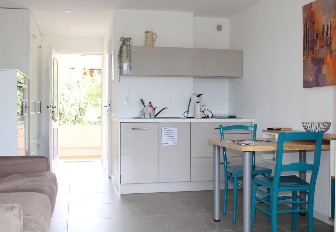 Studio à Mollans-sur-Ouvèze - Studio équipé 2 personnes 409 Studio à Mollans-sur-Ouvèze - Studio équipé 2 personnes 409